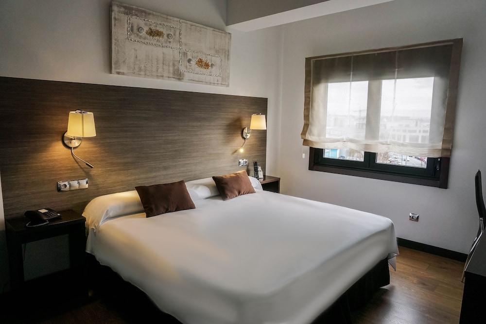 Suites La Corogne Extérieur photo